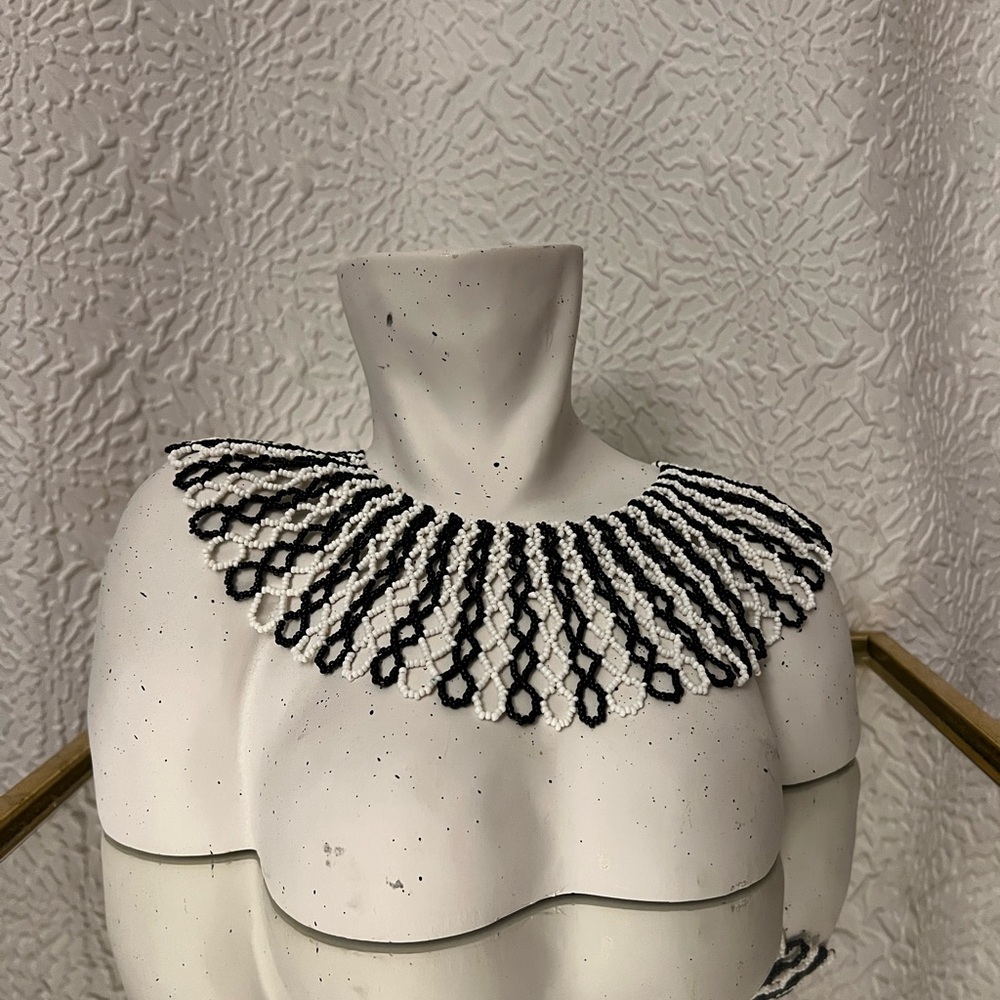 Vintage Handmade Black & White Beaded Collar Necklace